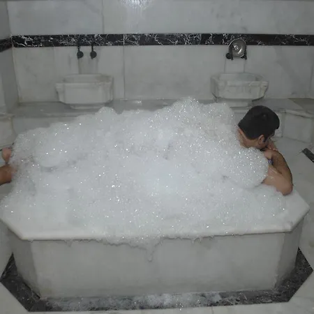 Готель Inci 4*