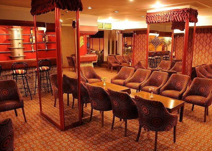 فندق Inci أضنه