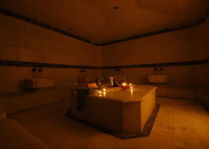 Inci فندق أضنه